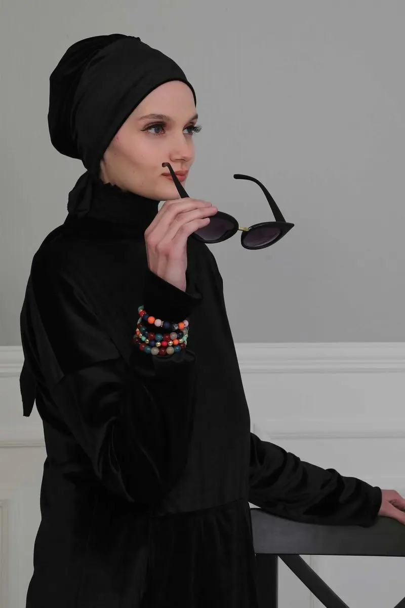 Aksamitne kości czarny