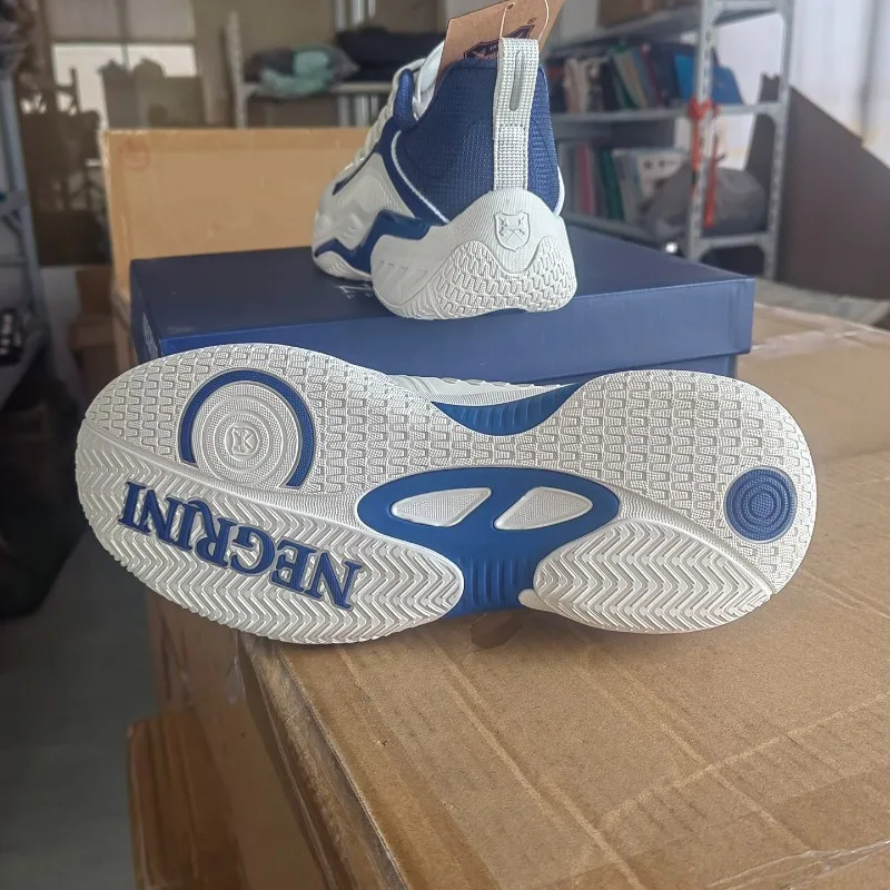 Professional Fencing Shoes for Men Women Luxury Brand Sports Shoes Unisex Designer Fencing Shoe Couples Comfortable Gym Shoes