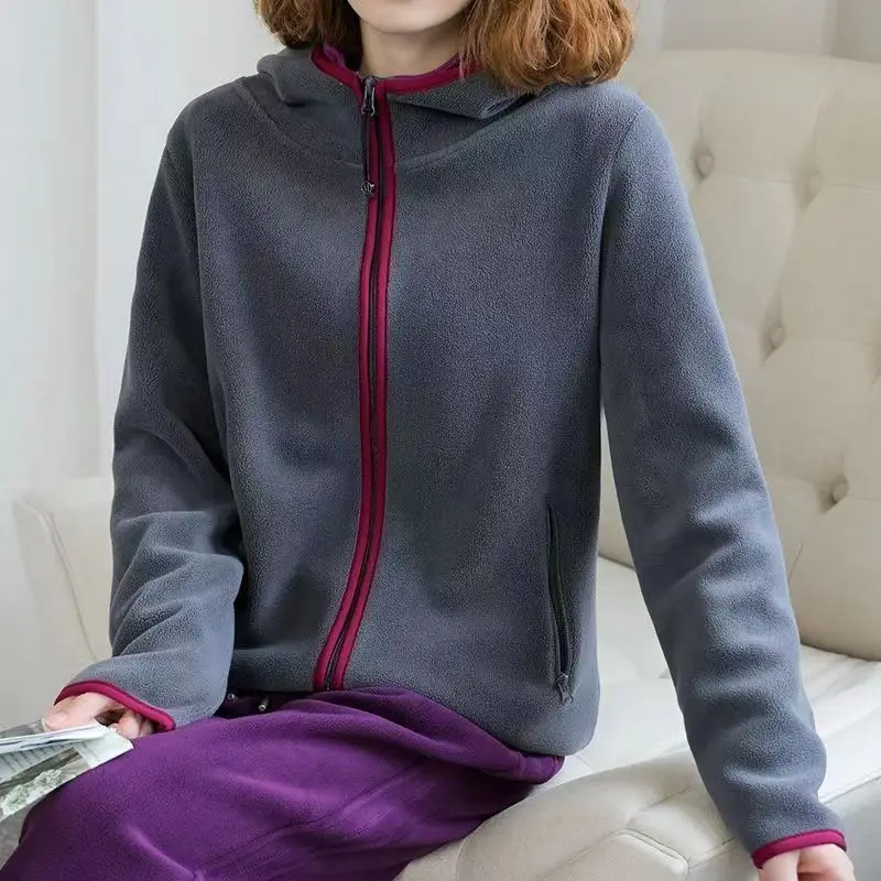 Thickened Hooded Fleece Jacket for Women's Autumn and Winter New Short Style Fashionable Temperament Zipper