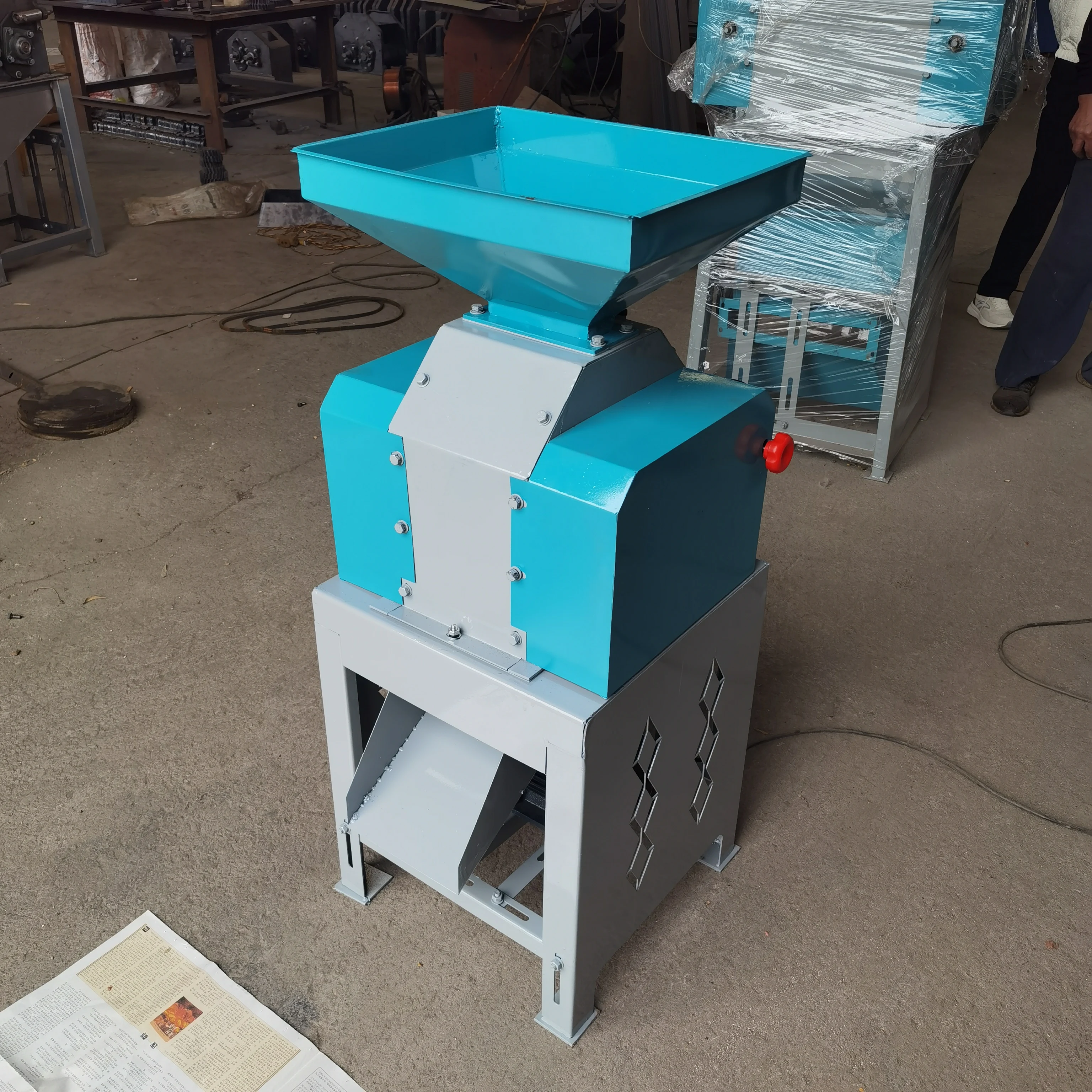 Grain Processing Machinery  Grain Roller Crusher Machine Palm Kernel Nut Cracker Machine