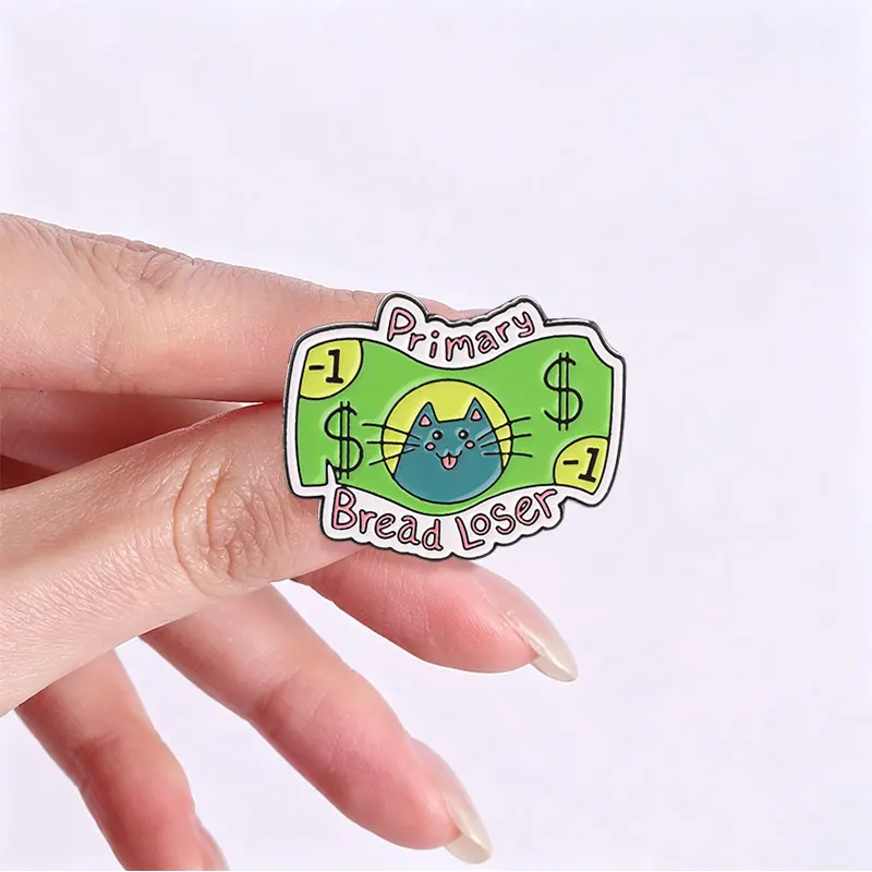 �Primary Bread Loser“ Emaille-Abzeichen, lustiger Katzen-Geld-Meme-Stil-Pin, grünes Dollar-Schein-Design, Metallbrosche, Revers-Accessoire, Geschenk – Detail 8