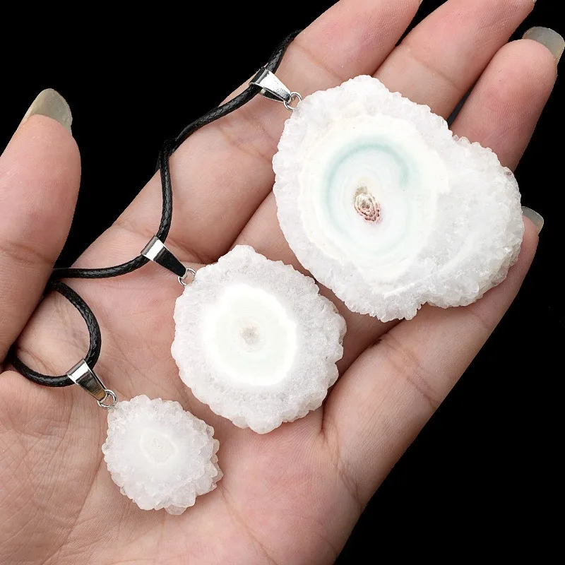 5pcs/lot 3 Size Natural Crystal Sunflower Pendant Raw White Cluster Slice Charms Necklace