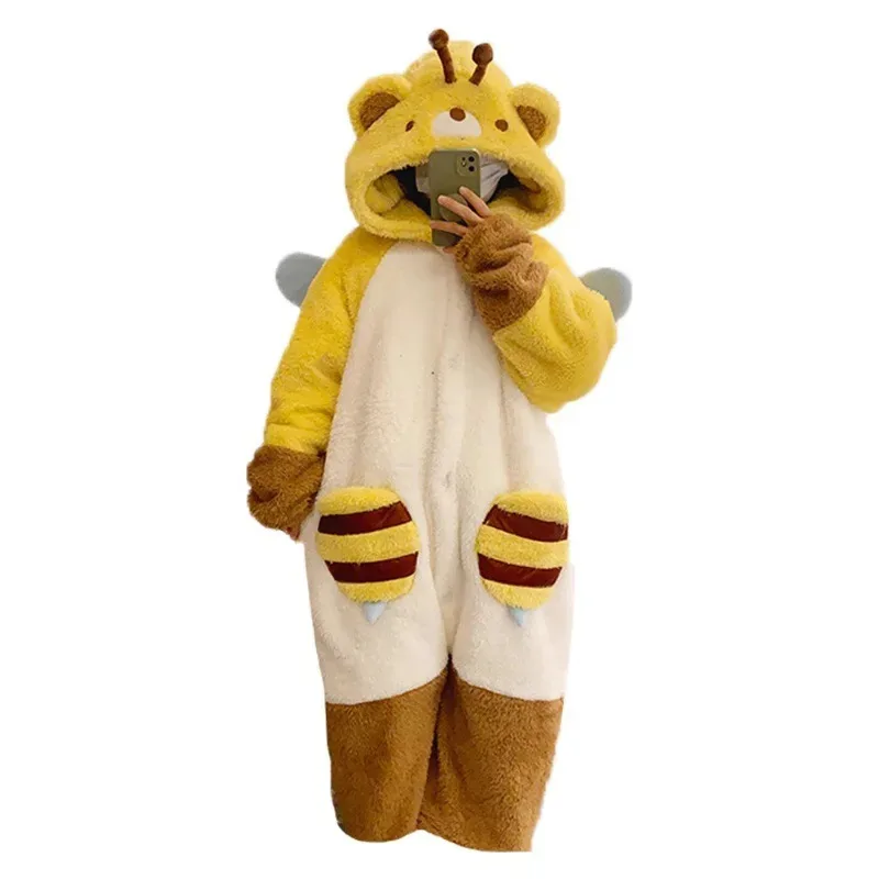 

2025 yiyi Adult Bee Bear Cosplay Costume Robes Kigurumi Onesie Anime Nightgown Halloween Cartoon Pajamas
