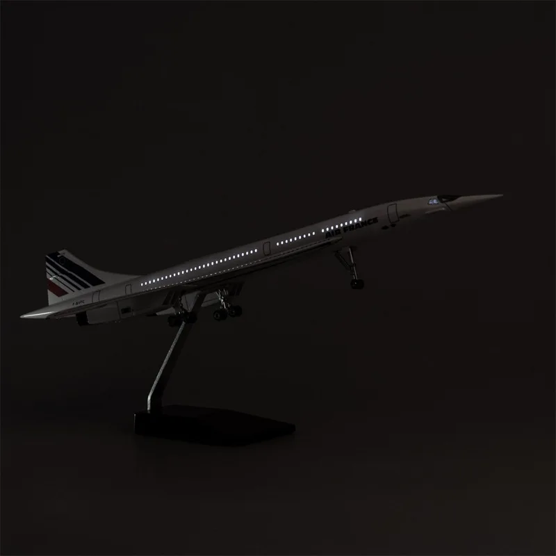 Air France Concorde Airplane Model With LED Lights And Wheels Static Simulation Aircraft Desktop Ornament For Aviation Fans