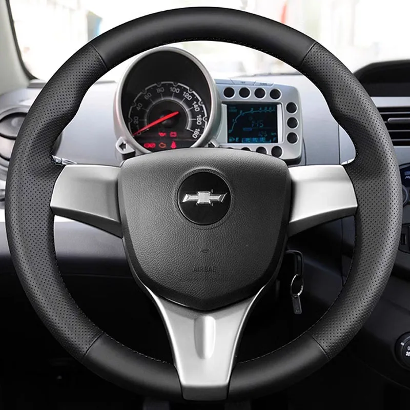 

Fit For Chevrolet Spark 2011-2015 Spark (RU) 2020-2021 Daewoo Matiz (KR) Hand-stitched Genuine Leather car steering wheel cover