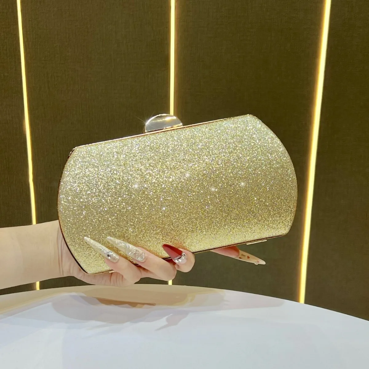 

Bloomsteps Luxurious Evening Bag, Simple Dress Bag, Elegant Lady's Clutch, Shiny Shoulder Crossbody Bag for Women