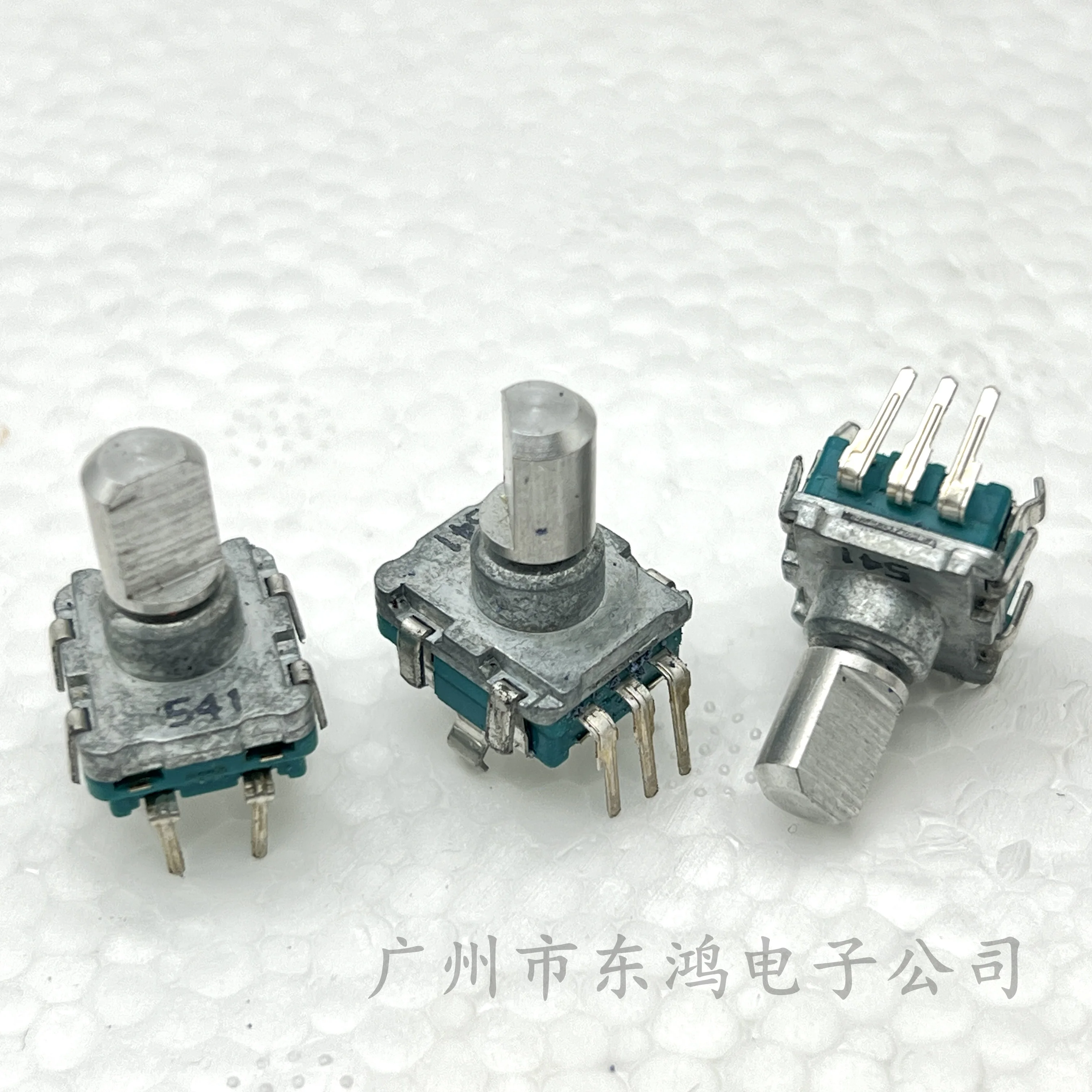 1 PCS encoder EC11B15D2Z24C01 with switch 30 positioning 15 pulse shaft length 13MM