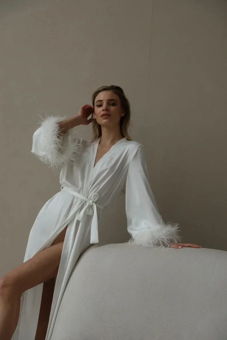 Bridal Feather Robe For Bride Wedding Dressing Gown Maxi Bridal Satin Robes Marabou White Boudoir Dress Long Silk Bridesmaid