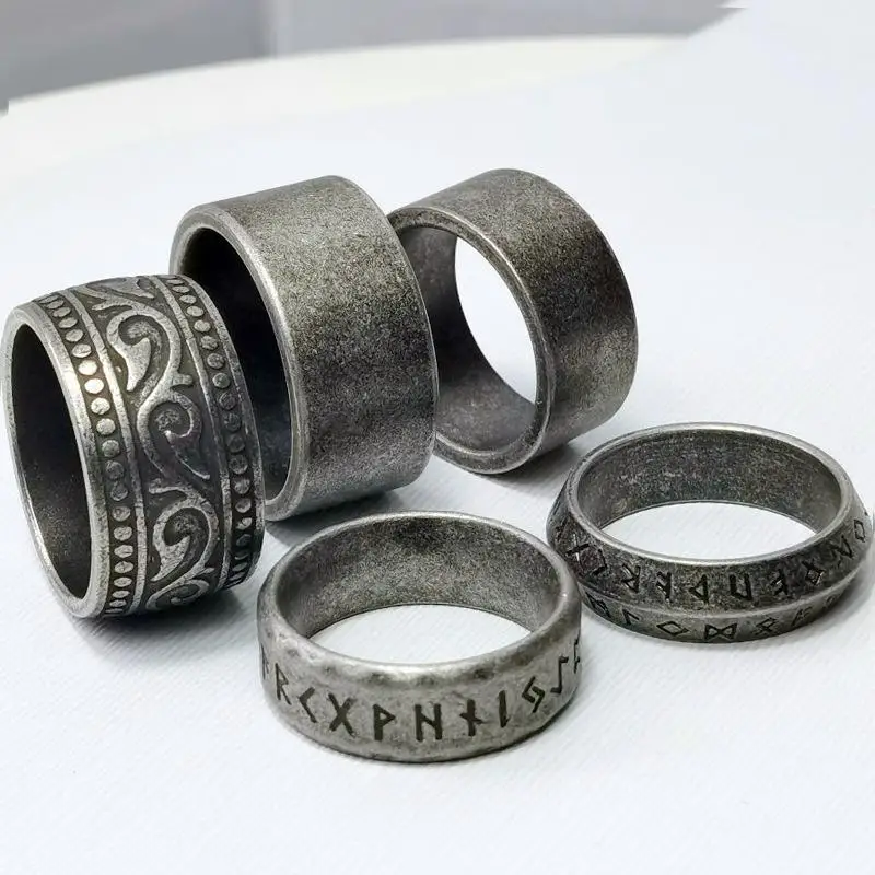 Jiayiqi Punk Vintag Stainless Steel Ring For Men Round Viking Letters Men Ring Personality Jewelry New Year Gift Wholesale