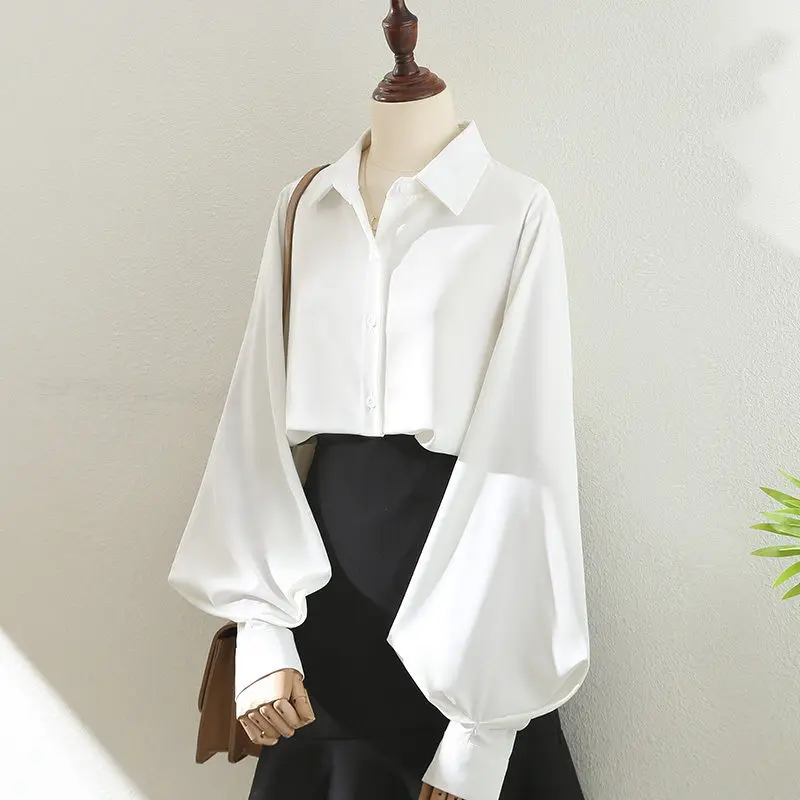 Temperament Professional White Lapel Shirt for Women Lantern Sleeves Versatile Commuting OL Design Sense Fashionable Shirt