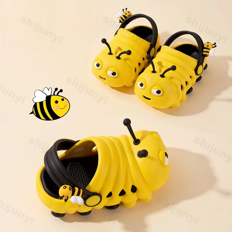

Breathable Children's Slippers 2025 New Lightweight Comfortable Girls Soft Sole Sandals Fashion Indoor Non Slip Boys' Home Shoes