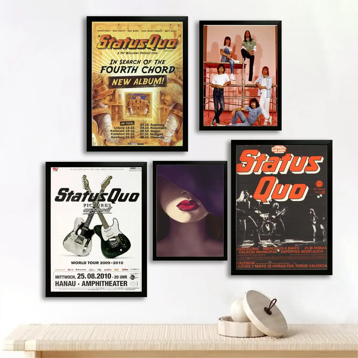 

Status Quo Canvas Art Poster and Wall Art, Picture Print, Modern Family Bedroom Decor, Posters,Decorative painting