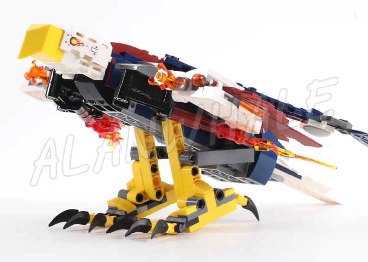 329pcs Chima Eris' Fire Eagle Flyer Huge Adjustable Wings Strainor’s Ice Cage 10292 Building Block Toys Compatible With Model