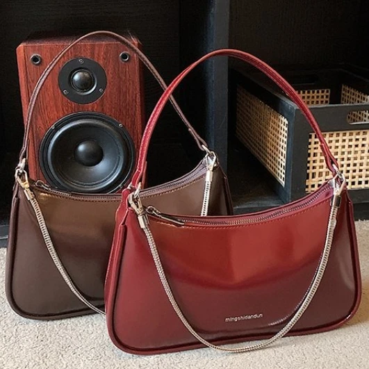 

Женская сумка из искусственной кожи, новинка 2026 года, модная сумка через плечо для женщин, трендовая сумка на плечо для женщин