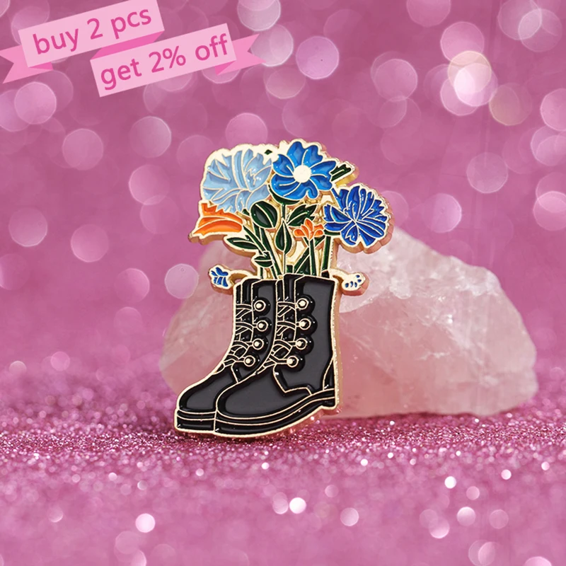 Beautiful Blue Flower Pines Lapel Badges Plant Funny Jewelry Gift for Kids Friends Boots Flowers Enamel  Brooch Custom Cute