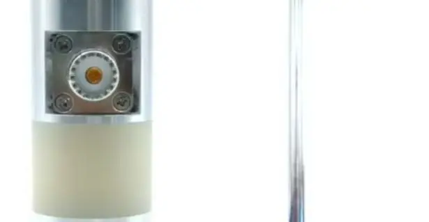 

Antenna Kit: 5.6m Telescopic Pole + Dedicated Base + Grounding Peg Combination, M10 Interface, 100W, 14-50MHz Band, 20m-6m Band