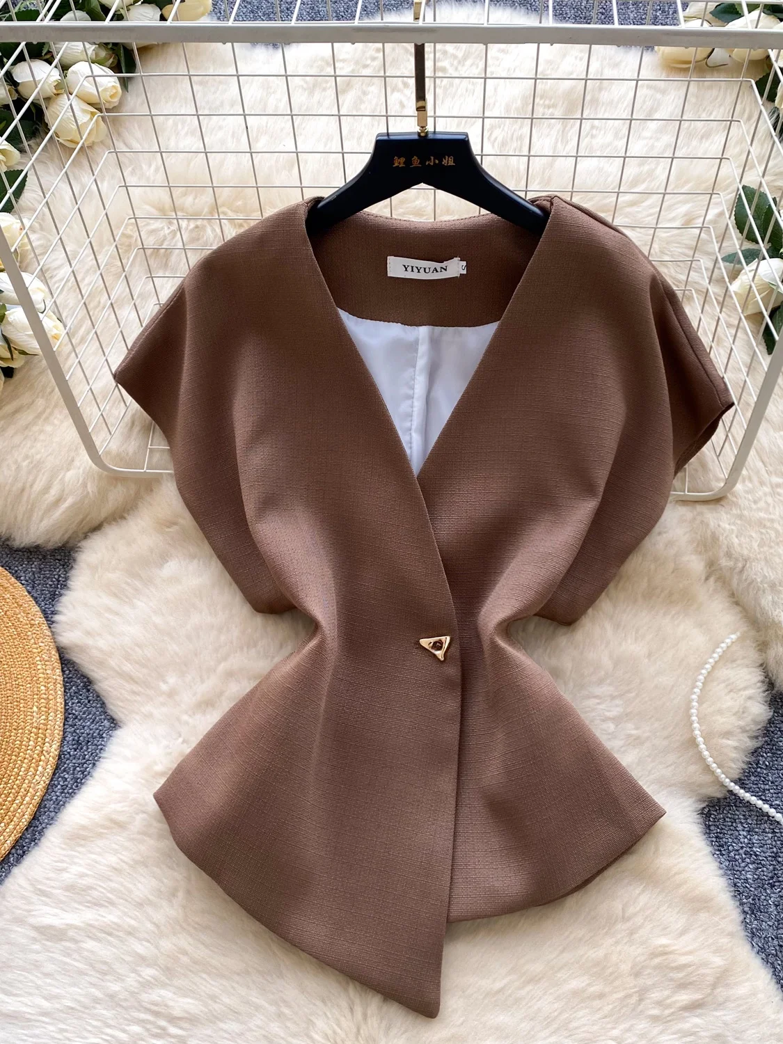 

Korean Style V-Neck Short Sleeve Shirt Women's Spring Commute Wind Asymmetrical Open Cardigan Top Skin-friendly Breathable