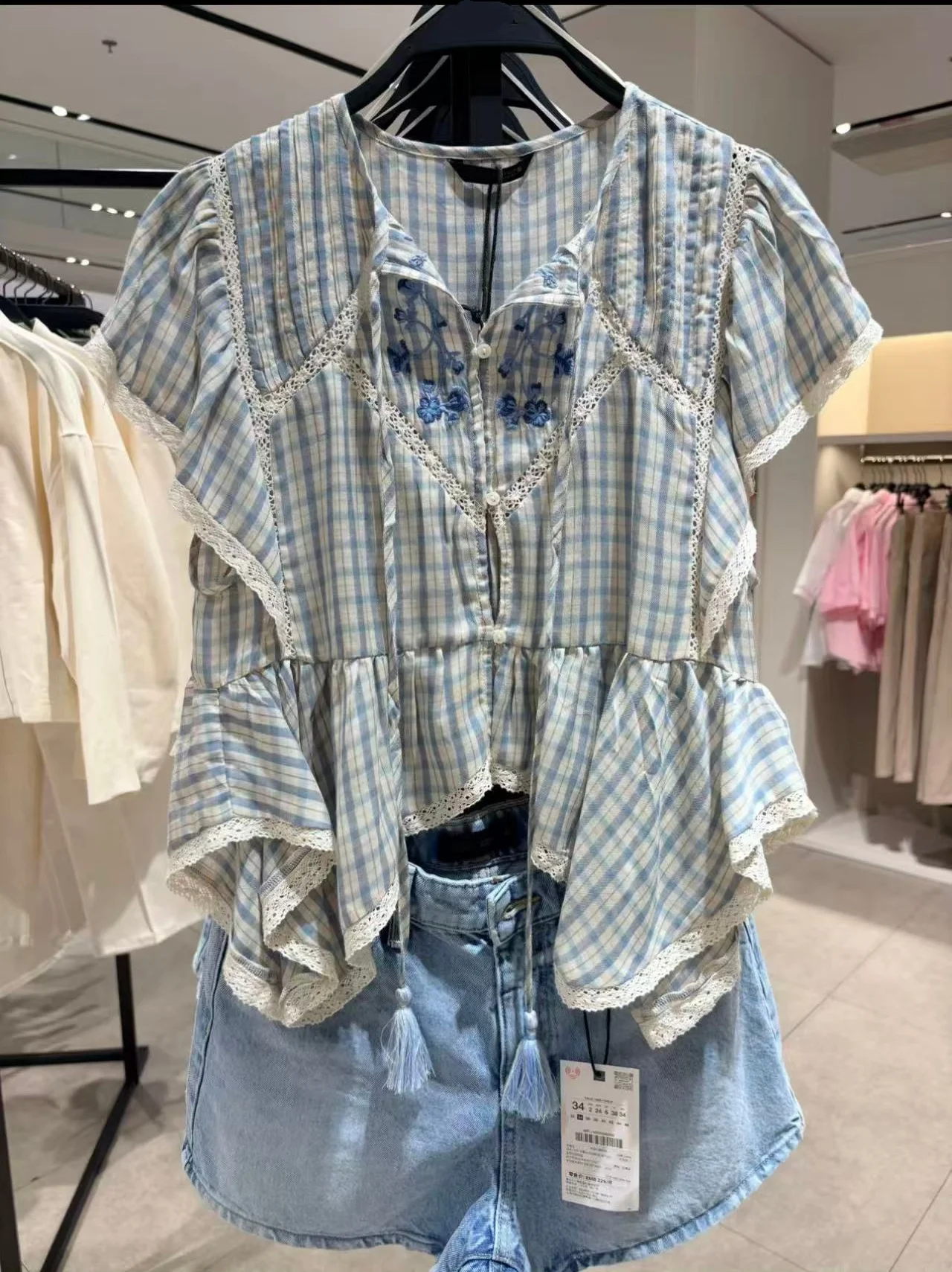

Retro Women's Short Sleeve round Neck Shirt Summer 2026 New Arrival Cotton Breathable Casual Style Loose Fit Embroidered Lace...