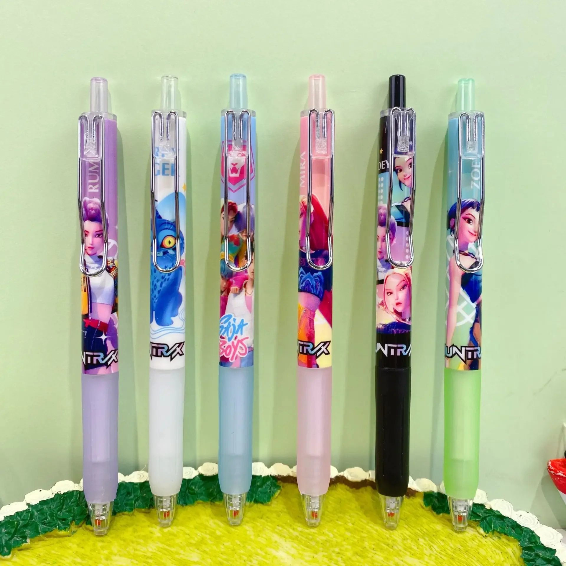 

New KPop Demon Hunter series gel pen blind box, animation style, 0.5mm black ink ball point pen, student writing cartoon pen