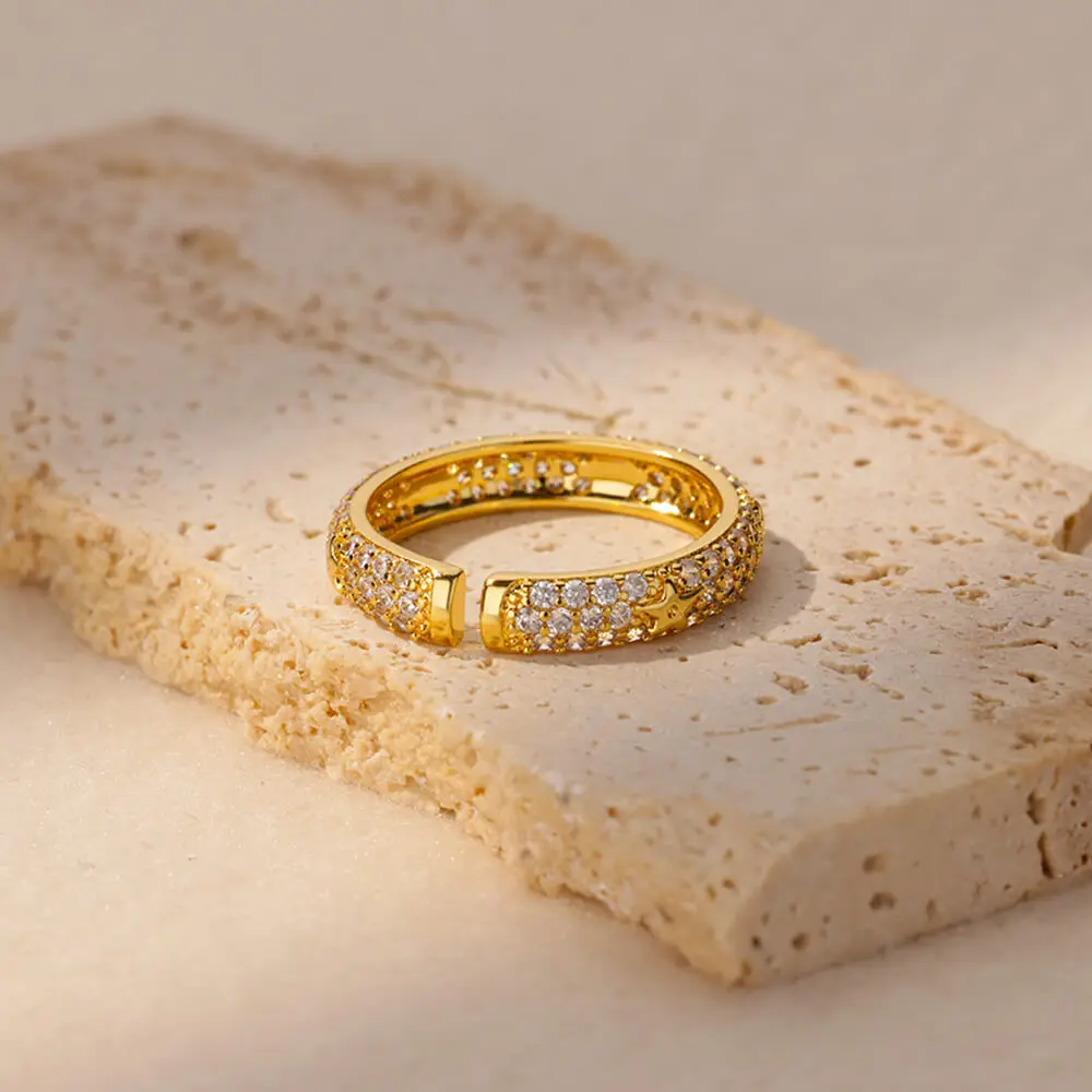 Anelli geometrici di zirconi di lusso per le donne anello di coppia regolabile in acciaio inossidabile Color oro regalo di gioielli di moda estetica