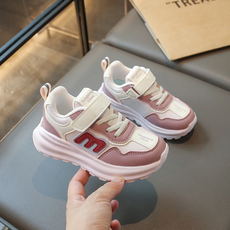 

2025 хит продаж, осенне-зимняя детская спортивная обувь, модные кроссовки с поддержкой свода стопы, защита ног, повседневная обувь с отскоком