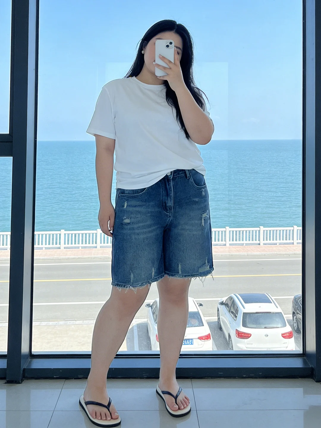 

Женские летние брюки больших размеров с высокой талией, широкими штанинами, рваными элементами, повседневные, с эффектом похудения, удобные, дышащие.