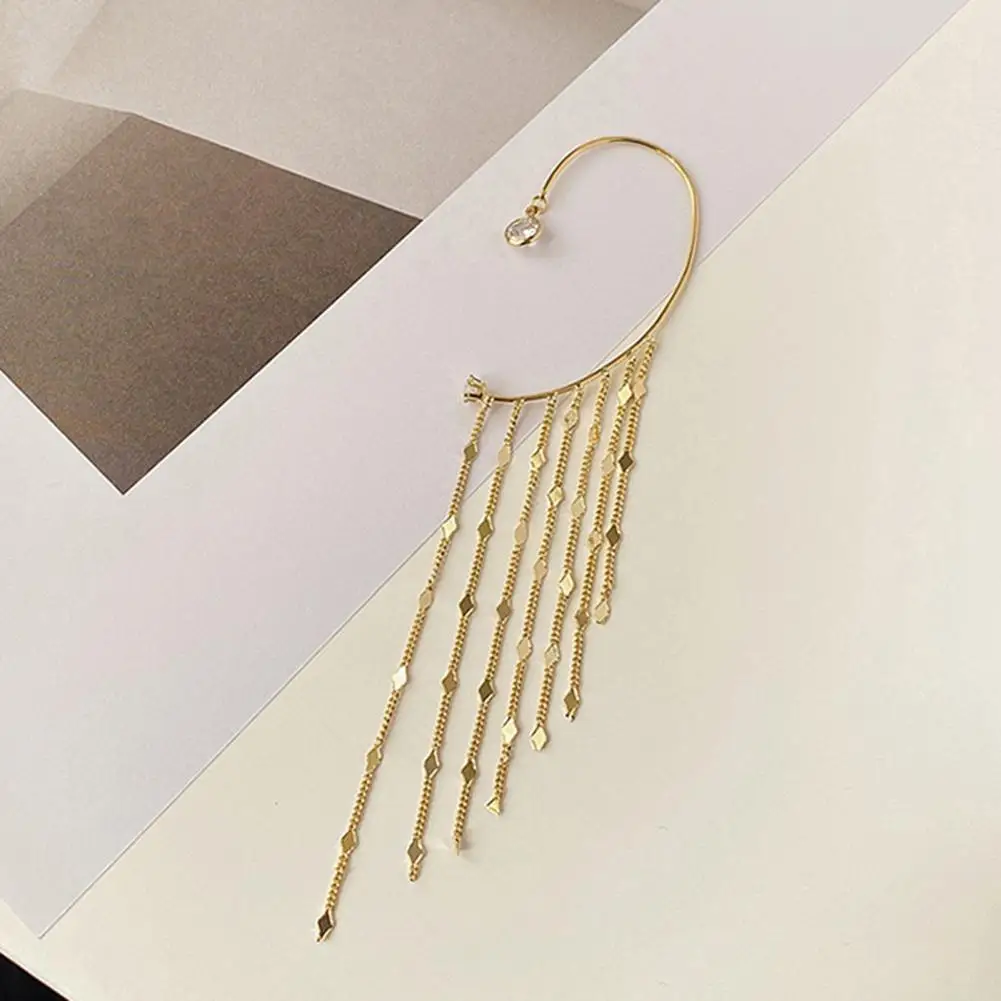 New Delicate Gold Plated Long Tassel Ear Cuff Clip Earrings for Women Shiny Ear Bone Clips No Piercing Earrings Wedding Jewelry