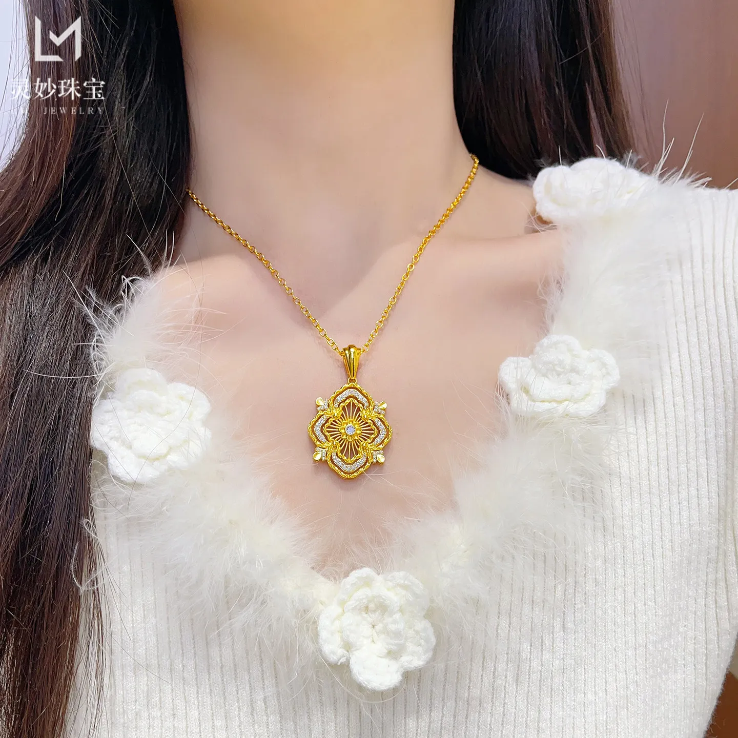 Diamond-Studded Hollow Clavicle Chain Women's 24K Gold AU999 - Thickened gold chain, scratch-resistant for long-term wear