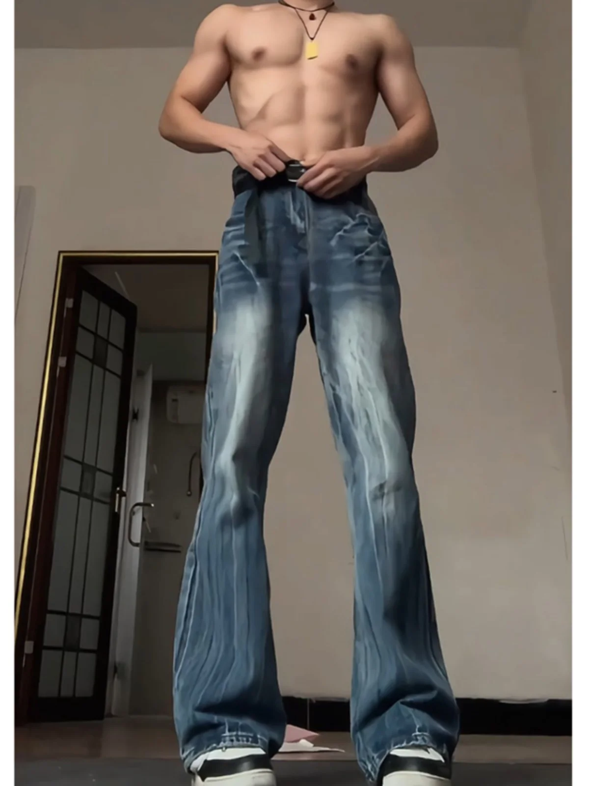 

Blue Summer Lightning Pattern Men's Jeans CleanFit Design Unique American Style MicroFlared Straight Leg Denim Pants