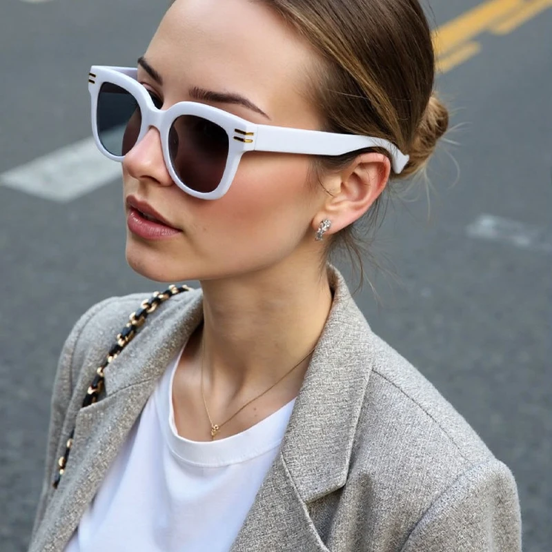 

Withyoo Square Large Frame Sunglasses 2025 New Fashion for Men And Women Stylish Driving Sun Glasses