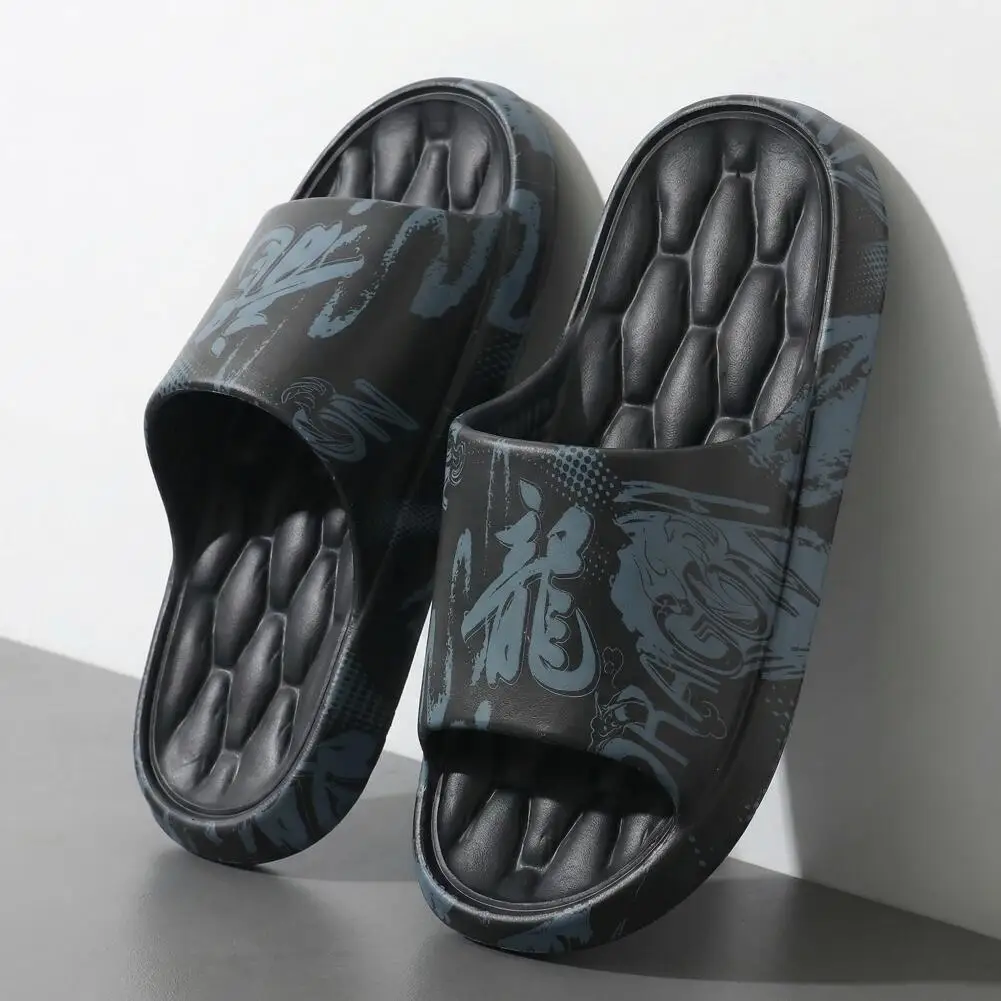 

Летние мужские шлепанцы из EVA: нескользящие, мягкие, удобные, не натирают ноги. Высокое качество.