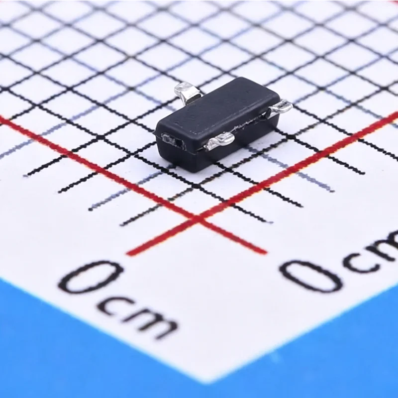 100PCS/LOT MMBZ6V8ALT1G marking 6A8 Zener Diode Array 1 Pair Common Anode 6.8 V 300 mW ±5% SOT-23-3 (TO-236)