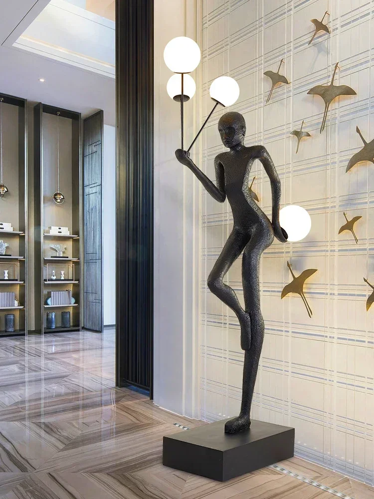 Creative Man-Shaped Mall Abstract Figure Sculpture Welcome Art Floor Lamp