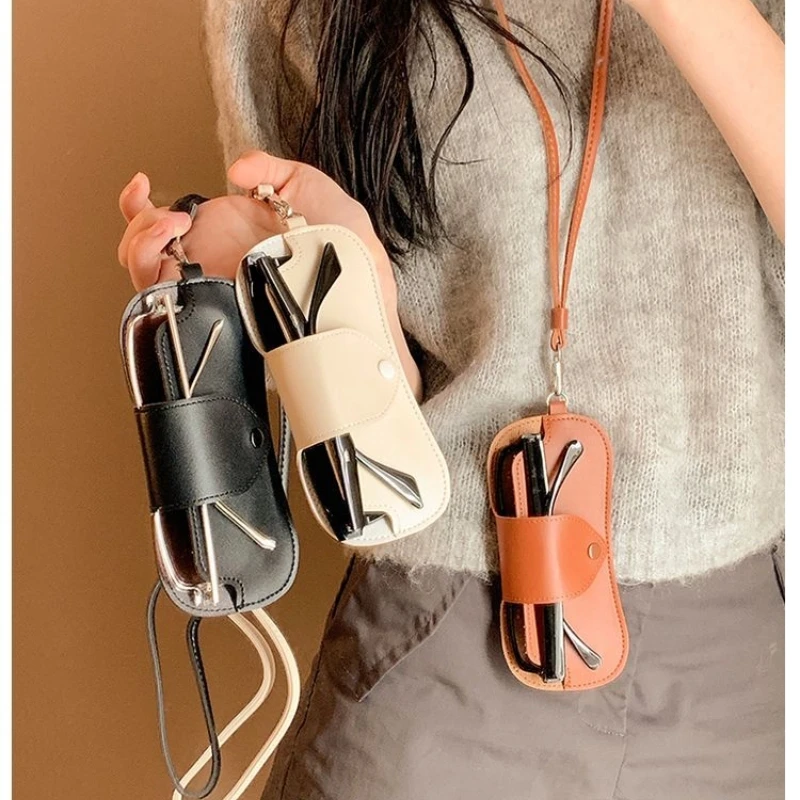 

HOT Waterproof Sunglasses Bag Portable Hanging Neck Glasses Storage Case PU Leather Eyeglasses Pouch Eyeglasses Protective Cover