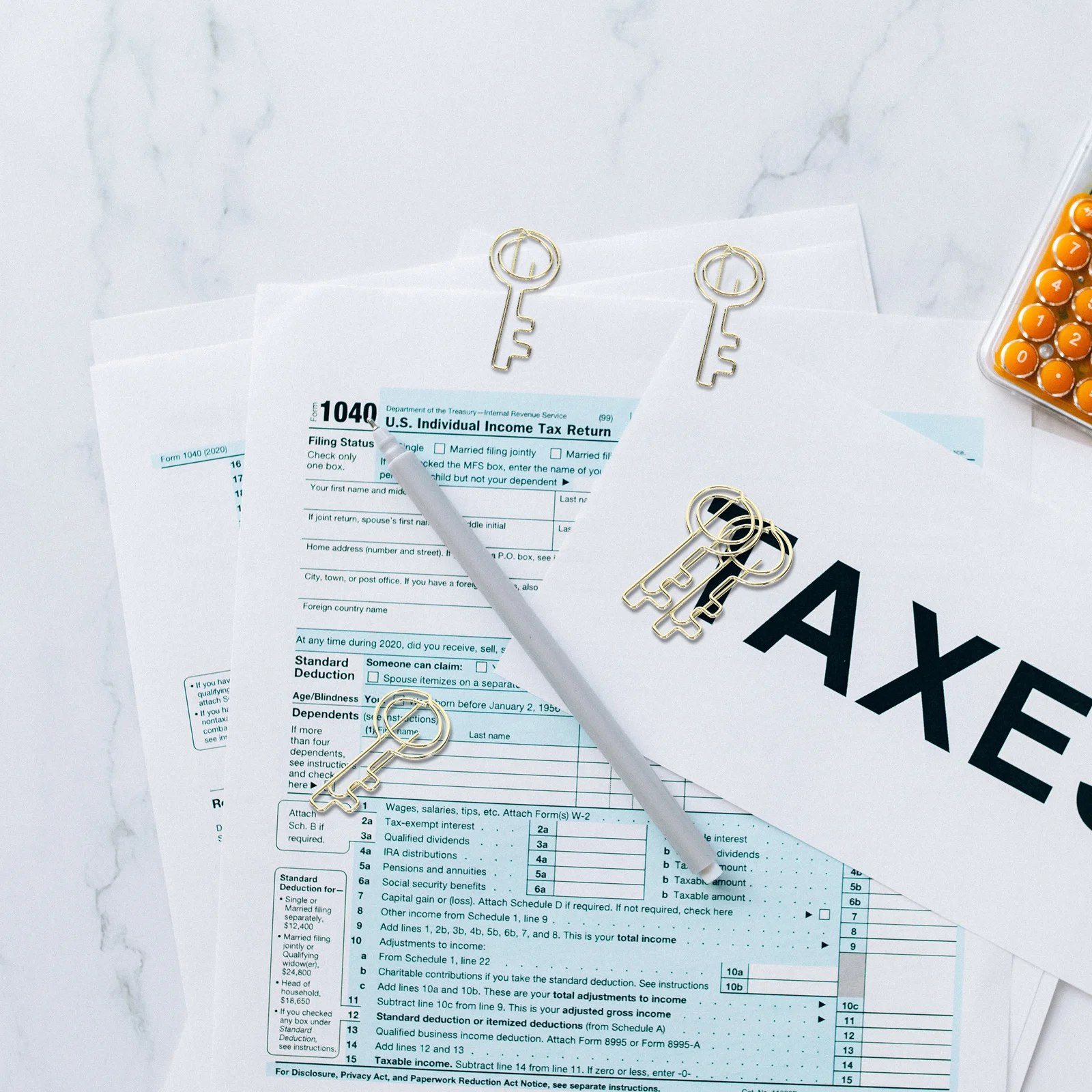 

30Pcs Fun Paper Clips Small Office Clips Decorative Document Fixing Pins Cute Key Shape Plating Paperclips for School and Work