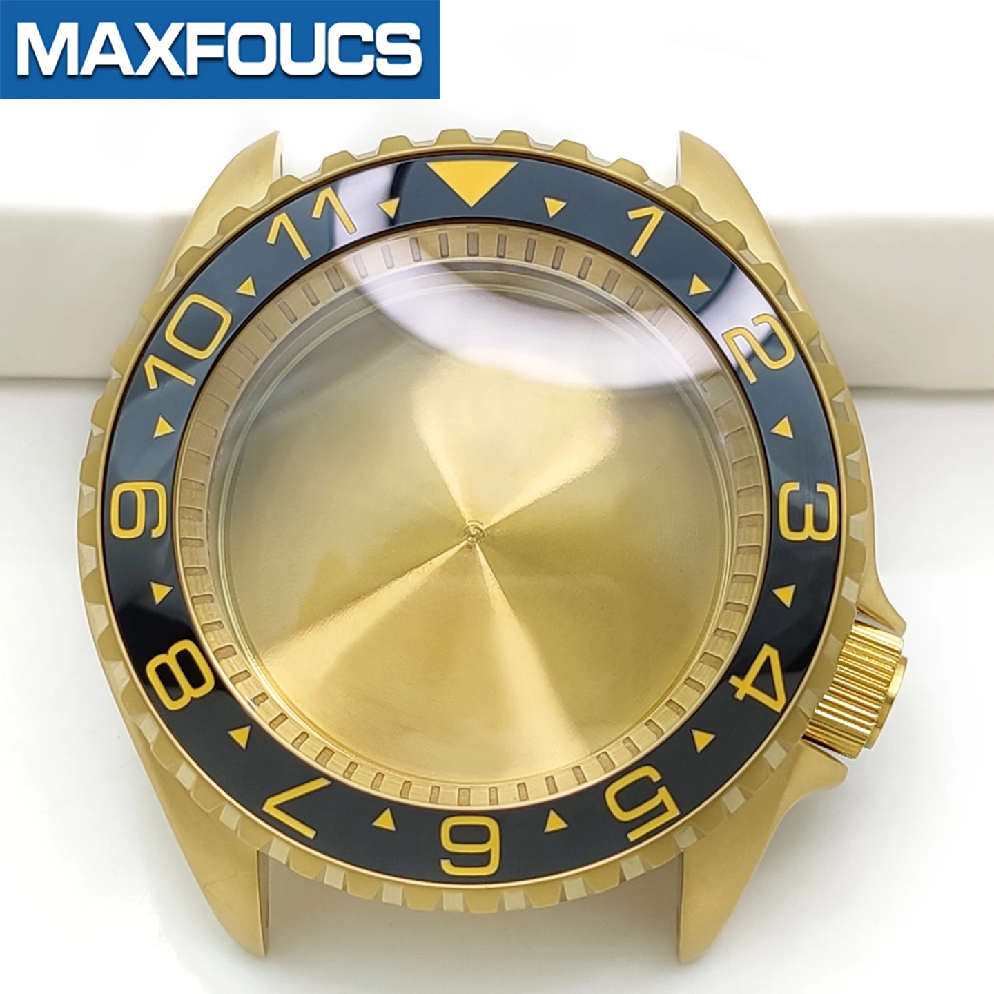 Mattes 3.8 SKX Gold-Uhrengehäuse mit Krone bei 4 Uhr, Edelstahl-Finish, MOD NH36 Lünetteneinsatz, Saphirglas, kundenspezifische Teile – Detail 15