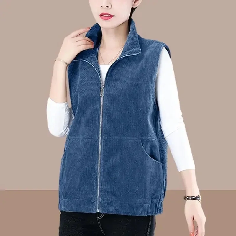Middle-aged Mothers Women Vest 2026 New Spring Autumn Loose Casual Sleeveless Zipper Waistcoat Jackets Female Short Ladies Top