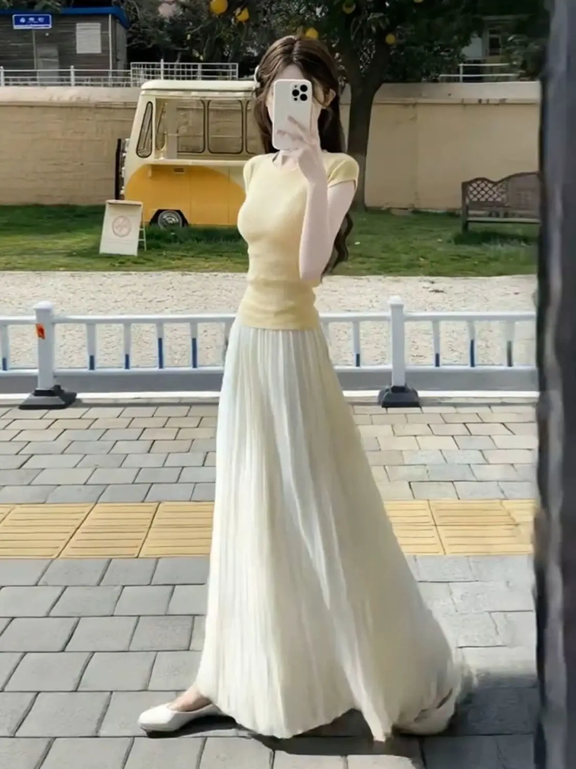 Huge good-looking Early Apring Unique Beautiful Aapricot Skirts Summer 2026 New Women Elasticity High Waist Long Pleated Skirts