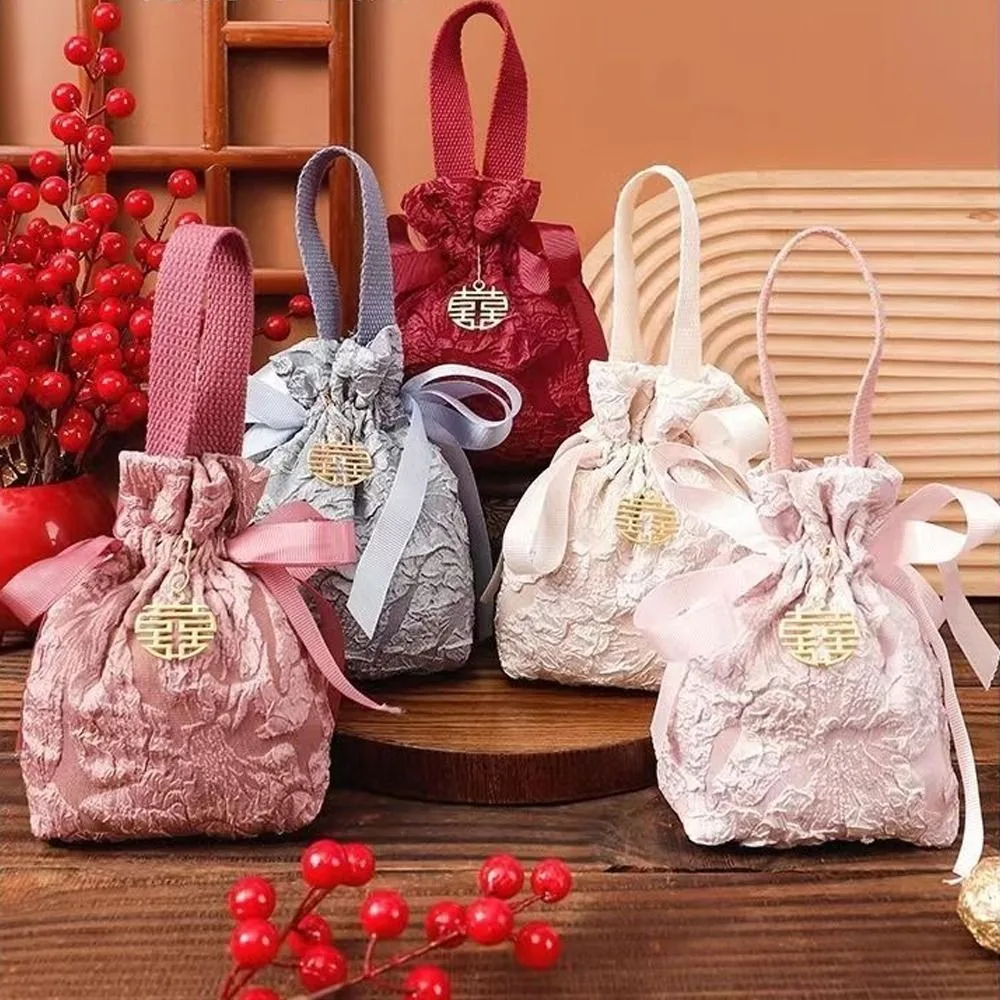 

5pcs Fashion Chinese Style Wedding Candy Bag Cloth Large Capacity Handbag Bag Embossed Flowers Drawstring Bag New Year Girls