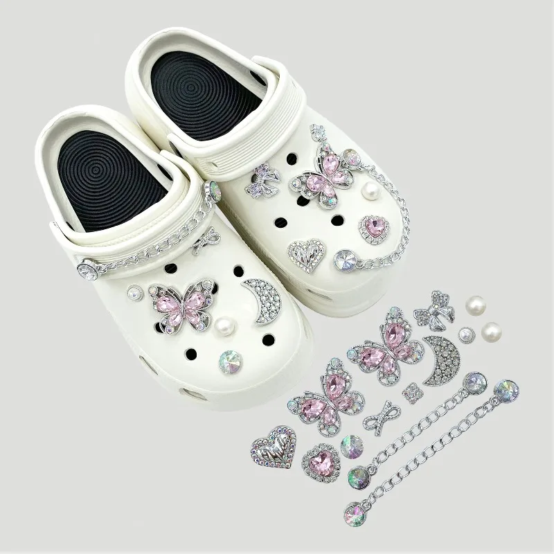 New Fashion Set Hole Shoe Charms Accessories Shoe Buckle Cute Pearl Butterfly Water Diamond Chain DIY 3D Shoes Decorations