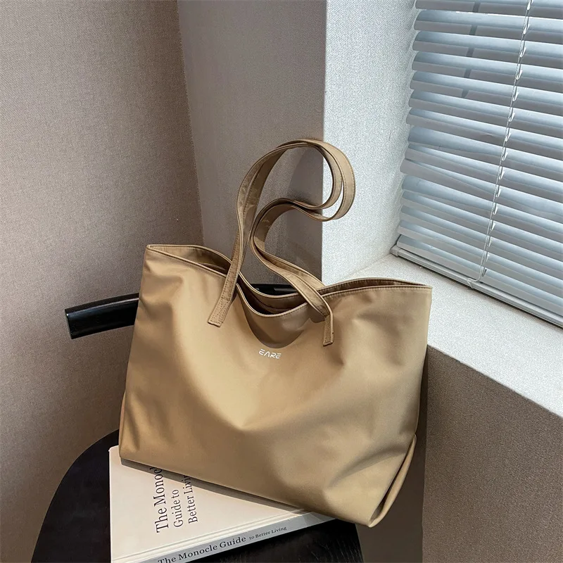 Large capacity solid color contracted water proof nylon fabric bags tote bags 2022 new printed letters one shoulder bags