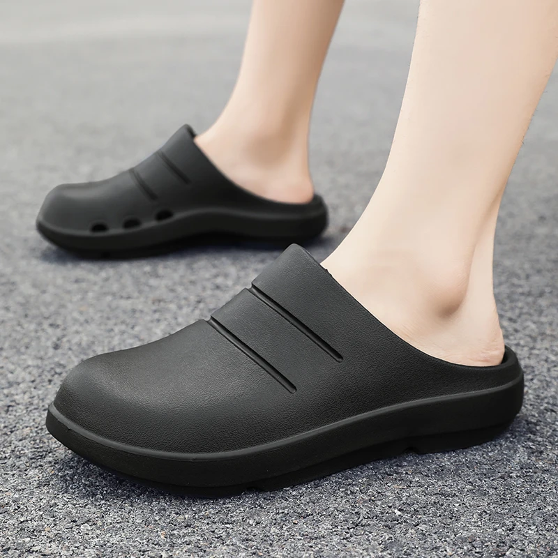 Black Men Slippers Outer Wear Summer Men Shoes Lightweight Breathable Shoes Platform Comfortable Men Half Slippers Beach Sandals