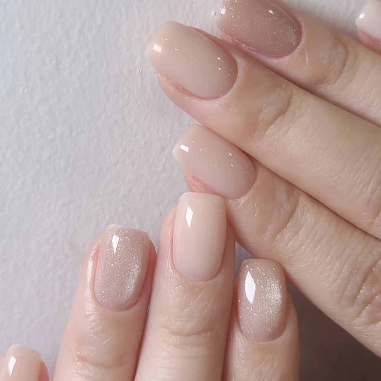 Bild 4: 24 Stück Französische Glitzer-Press-on-Nägel mit Schmetterling- und Herz-Motiven, Vollabdeckung, Strass-Stern-Design, Modische Nagelkunst, Katzenauge-Effekt, Eckige Nägel