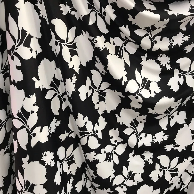 Black and White Floral Printed Milk Silk Fabric Dress Yoga Dance Costume Tight Fitting Base Four Sided Elastic Fabric