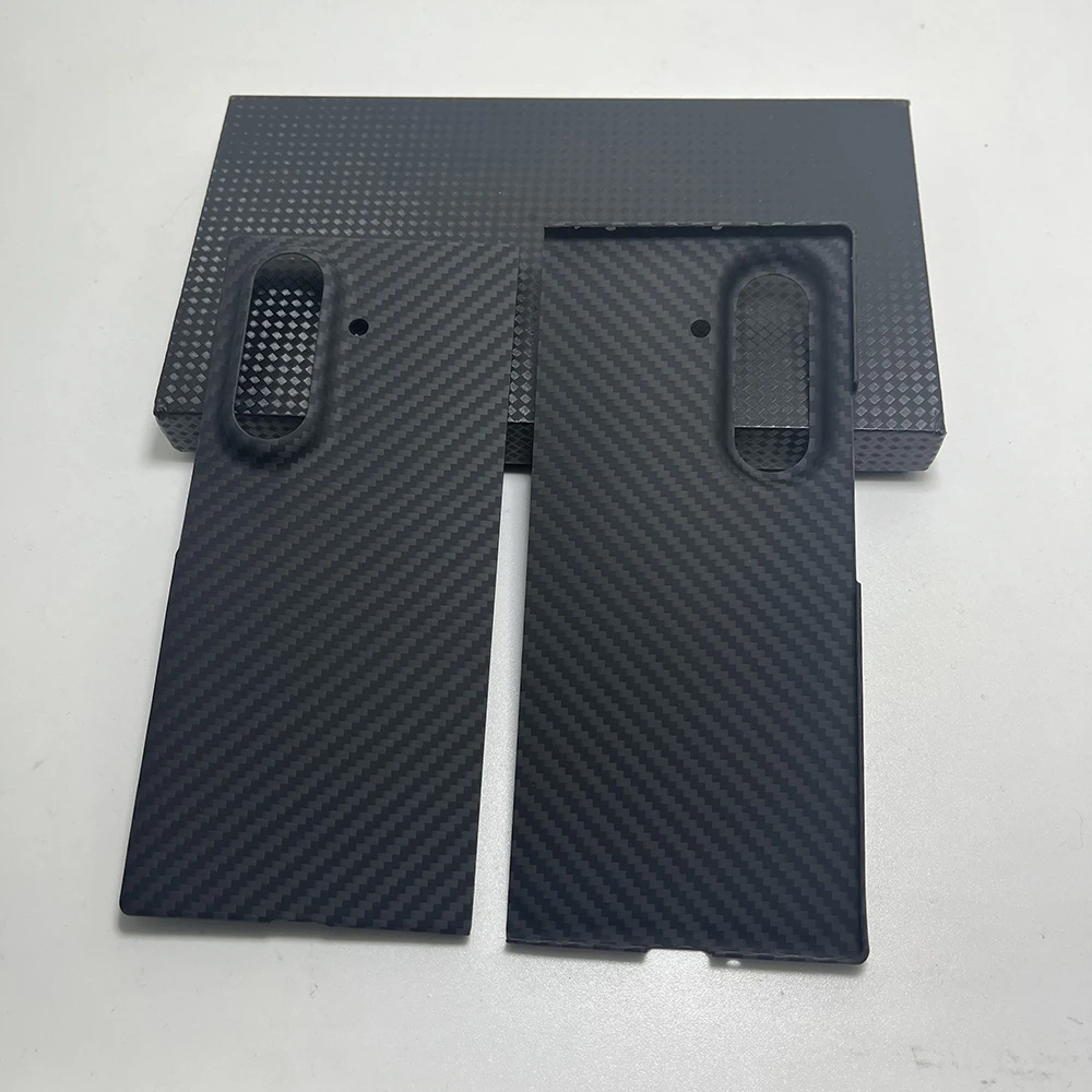 

Чехол из настоящего углеродного волокна для Samsung Galaxy Z Fold 7/6, ультратонкий защитный чехол из углеродного волокна для Galaxy Z Fold 7