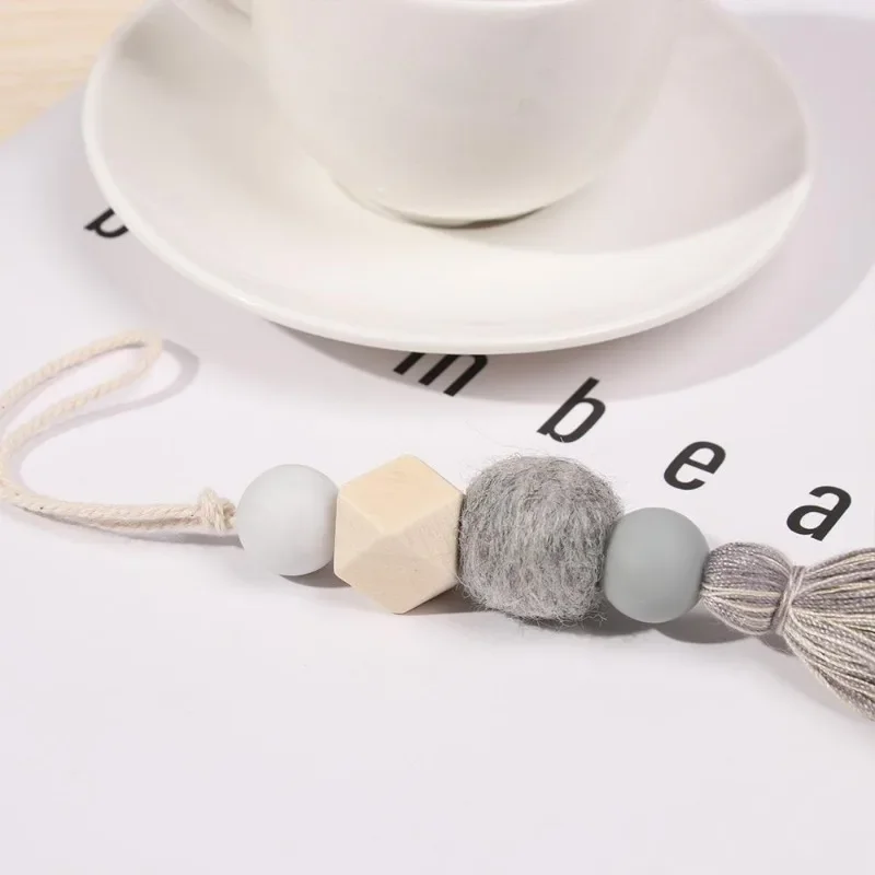 Car Interior Freshener Diffuser Fragrance Wooden Beads Felt Balls Cotton Thread Tassels Creative Handwoven Car Accessories