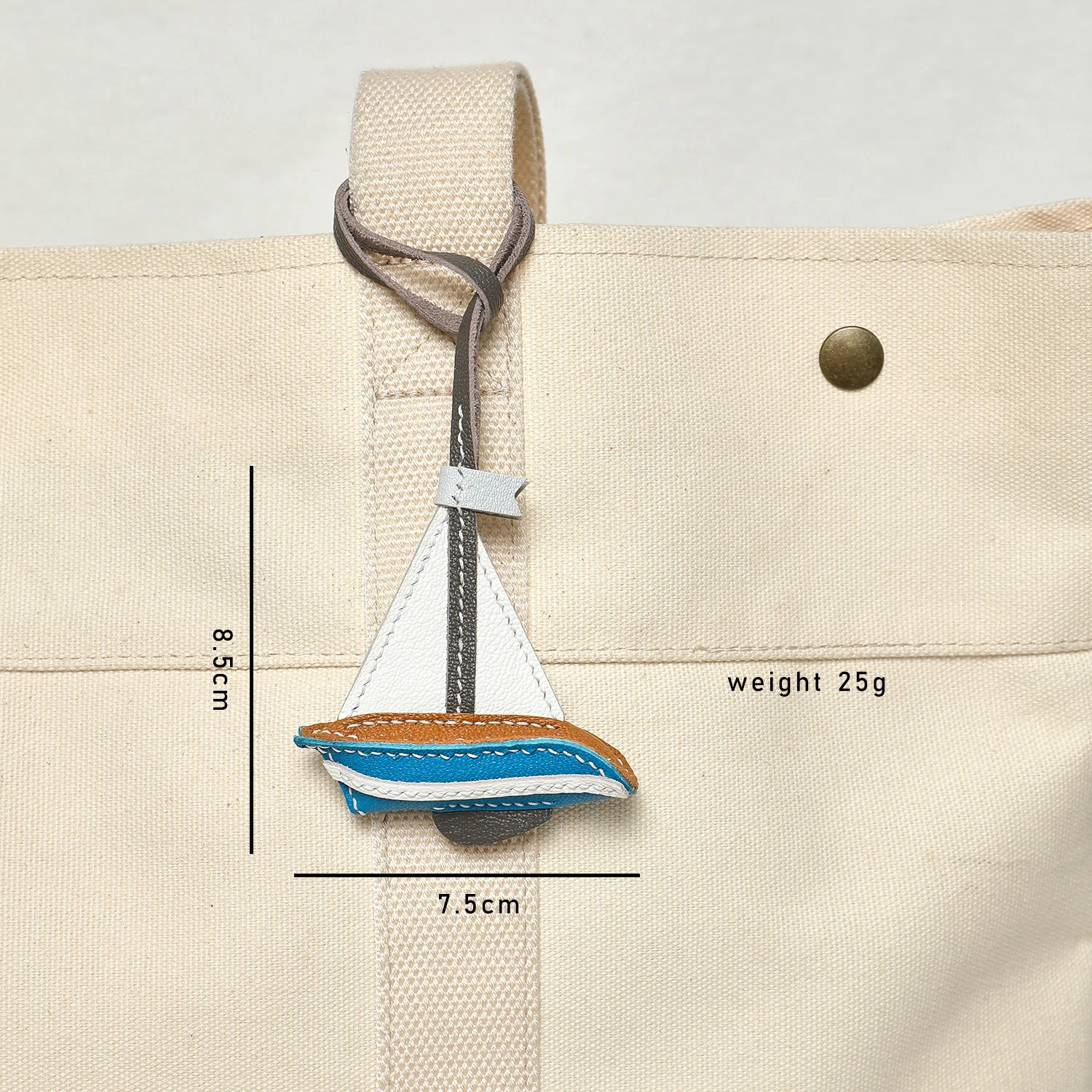 Echtes handgenähtes Segelboot-Charm aus Schafsleder, 3D-Lederanhänger mit Hängeriemen, vielseitiges Accessoire für Handtaschen-Dekoration & C – Detail 1