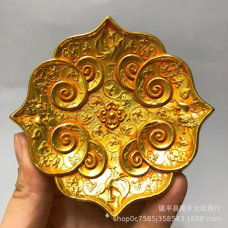 

Antique Datang Chastity Goldware Lotus Dish Tang Dynasty Palace Gold Plate Cushioning High-End Gift Gilding Disc Ornaments