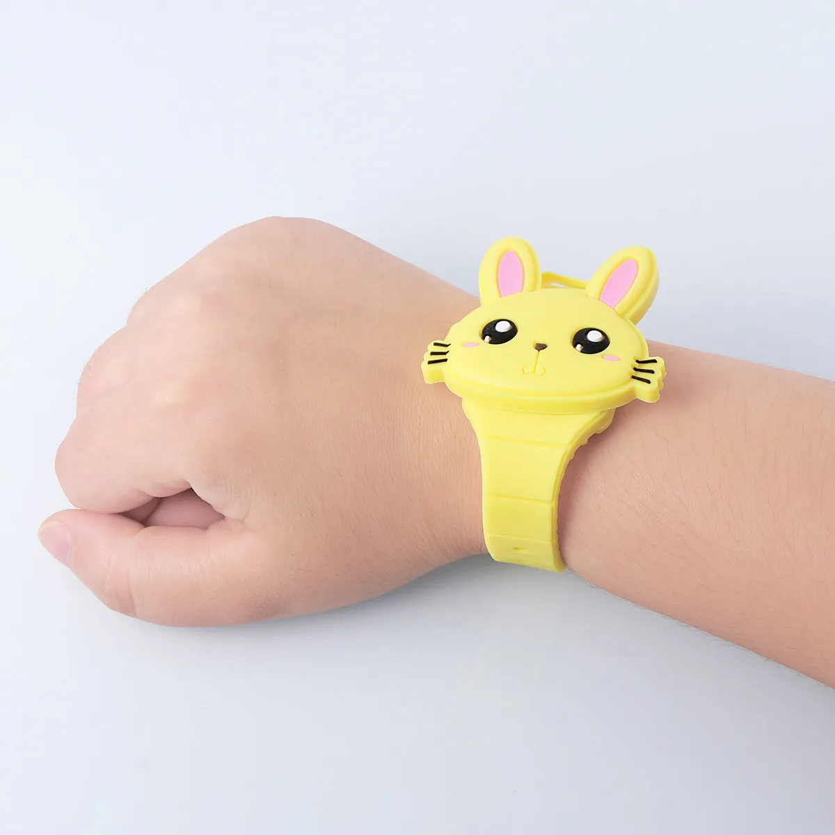 relogio-de-silicone-em-forma-de-coelho-com-desenho-animado-led-eletronico-presente-de-aniversario-lembrancinha-de-festa-para-criancas-bebes-e-criancas-pequenas-relogio-de-desenho-animado