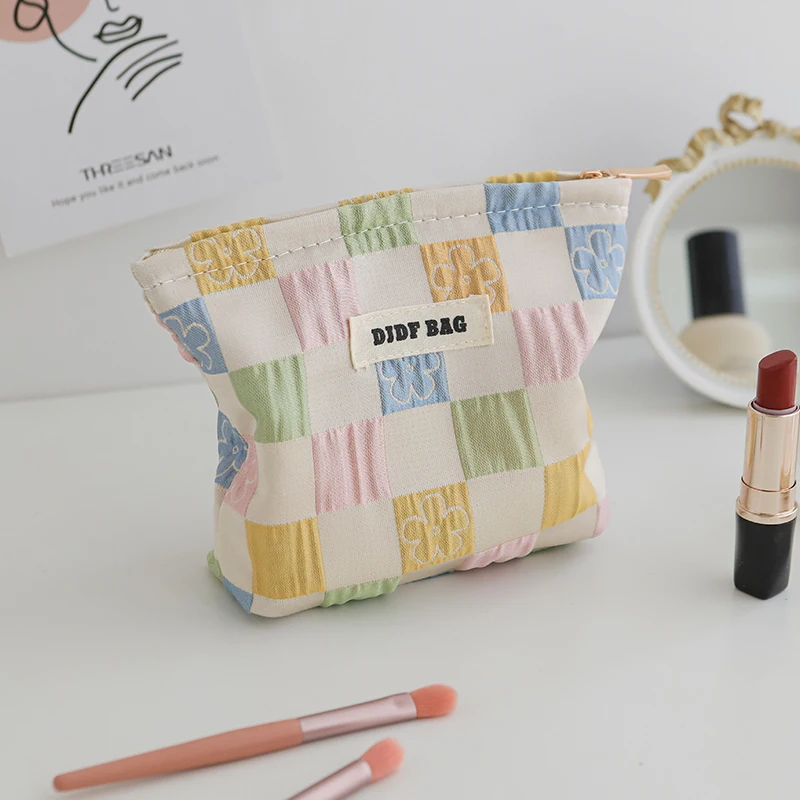 Women's Cosmetic Bag Small Color Checkered Canvas Lipstick Headphones Storage Bag Portable Coin Purse Commuter Pouch Ins Style